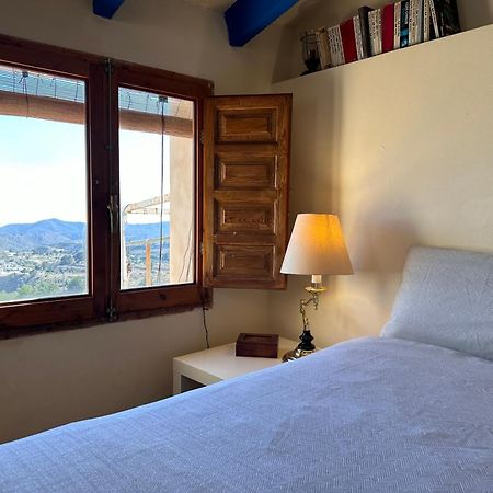 Casa Con Vistas Al Mar Y Patio De Buganvillas Aigues Kültér fotó